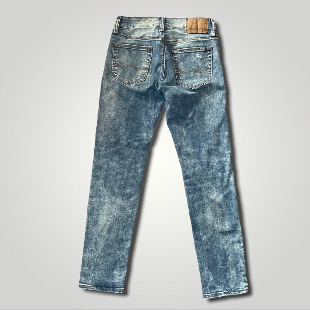 AMERICAN EAGLE SKINNY DISTRESSED LIGHT WASH DENIM JEANS - 28 X 30 - Picture 4 of 9